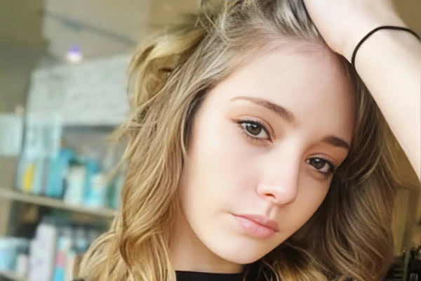 The Untold Saga of Vaelianne Frostmere